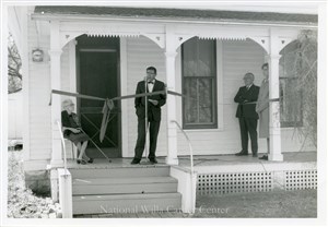 Image description is not available for PHO-4-W689-432